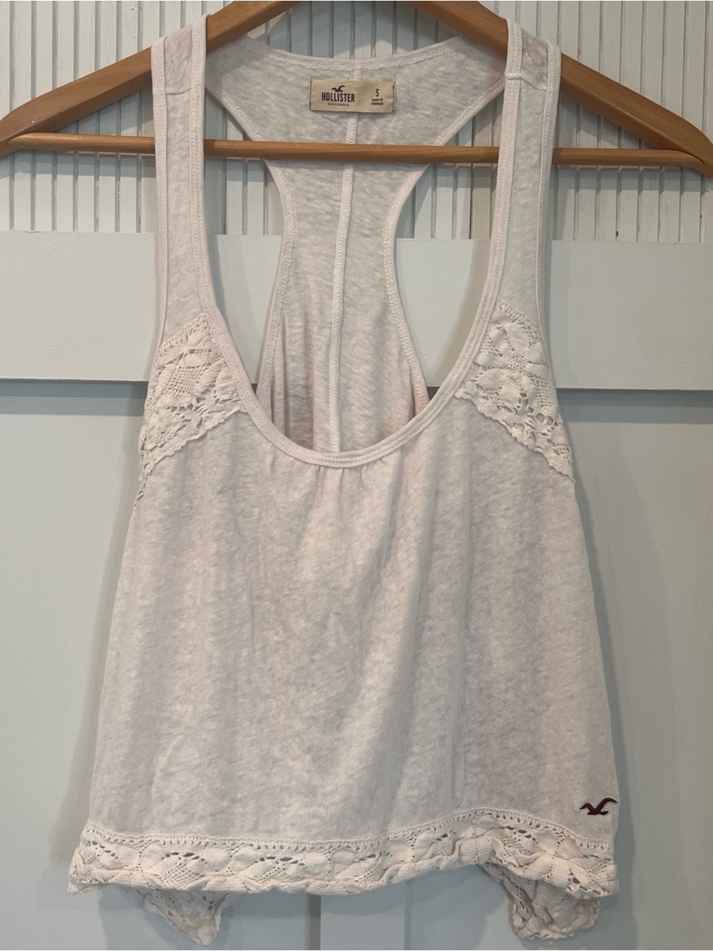 Hollister White Cotton Racerback Tank with Embroidered Logo